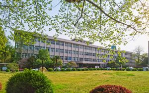 武汉海事职业学院2024年每年多少学费？每年5000元（供湖南考生参考）